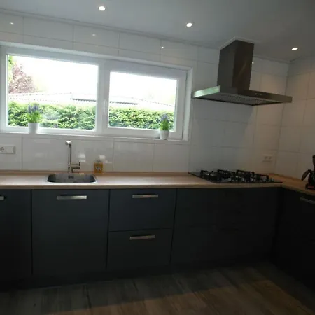 Apartamento Lavender Sint Maartensvlotbrug